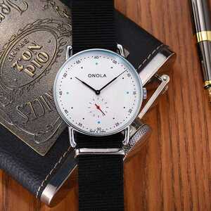 ステンレス鋼クォーツシンプルな腕時計男性ファッションドレスカジュアル腕時計ナイロン防水超薄型レロジオ