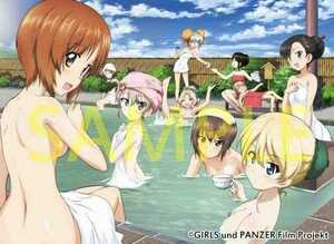 Girls &amp; Panzer Theatrical Version B2 Gamers Геймеры