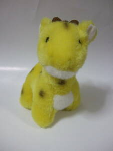  soft toy. three britain giraffe soft toy 