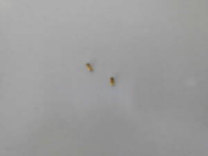 ** used *K18 gold rim cease screw 1 collection ( 2 ps )* approximately 1.4 millimeter X approximately 3.0 millimeter **