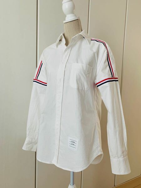 セール！日本製　ホワイトシャツ　長袖