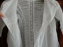 Grace アンティーク フランス 19世紀後半頃　綿ローン ベビー の ロングドレスA (洗礼式のドレス) 着丈74cm ドールにも(^^♪_画像9