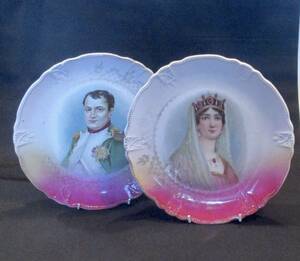 ☆フランス製　飾り皿　２枚　ナポレオン、ジョセフィーヌ？　転写　２０世紀初期頃