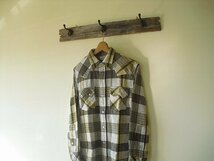 Lee FLANNEL WESTERN SHIRTS　19601-768　リー　チェック　ウエスタンシャツ　フランネル　厚手　ネルシャツ　肉厚　デッドストック　新品_画像4