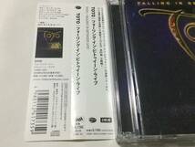 廃盤/国内盤帯付2CD/AOR/TOTO/トト/フォーリング・ビトゥイーン・ライヴ 送料\180 _画像2