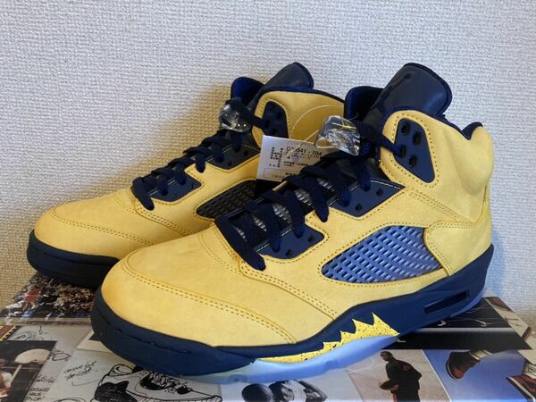 【新品未使用】NIKE AIR JORDAN 5 RETRO US9 エアジョーダン5 27cm ミシガン michigan