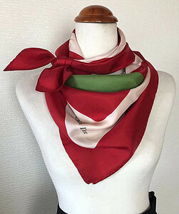  Italy made Christian Dior Christian * Dior silk scarf (0210C2-2500)