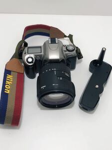 Z217B★ Nikon u ニコン ボディ MB-17バッテリーグリップ 付属 フィルムカメラ レンズ　SIGMA 28-200mm F1:3.5-5.6 DL HYPERZOOM MACRO
