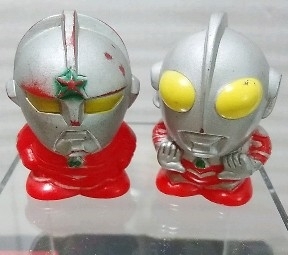 ♪♪ウルトラマンジーニアス＆ウルトラマン 指人形　SDフィギュア　ソフビ　塩ビ　ガシャポン　円谷プロ　消しゴム♪♪