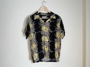 IOLANI アロハシャツ ハワイアンシャツ HAWAII RAYON 黒 黄 パイナップル柄