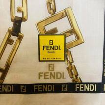 【レア】新品/FENDI/大判ハンカチ/正規品/フェンディ/未使用/即決あり/ズッカ柄/匿名発送/スカーフ/58cm/茶色/ブラウン/チャーム柄/黒_画像4