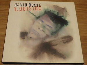 美品★DAVID BOWIE★1．OUTSIDE★紙ジャケ輸入盤中古CD★