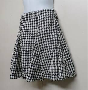 [17553] feroux: Onward / size 1 / lining attaching / pretty skirt 