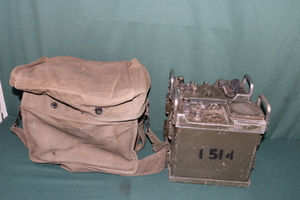 沖縄米軍実物 CONTROL RADIO SET C-2329B /GRA-39 収納バッグ付き 動作未確認 資料用 コレクションなどに