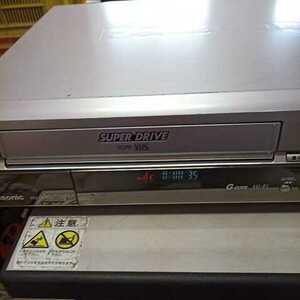 Panasonic CD/DVD Player 一体型 NV-VHD1 Hi-Fi 　動作確認