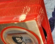 【天】　昭和の懐かしい　可愛くて真っ赤なトランジスターラジオ　ナショナルR1018　日本製造　MADE IN JAPAN　音は出ました_画像8