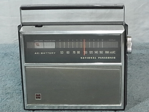 National Panasonic 【R-160】 感度、選択度ともに非常に高く混信に強いAM 専用ラジオ AC-BATTERYの2電源方式 管理21020109
