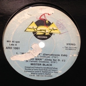 12inchレコード MISTER BLACK / MACHO MANの画像1