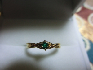 # beautiful goods :K18YG emerald ring Tm571