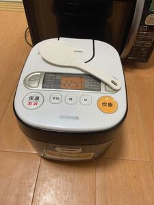 送料無料 炊飯器 IRIS RC-MA50-B