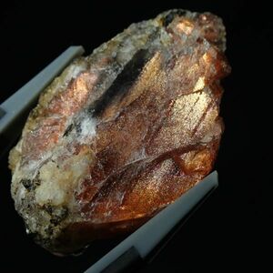 サンストーン 11.0g SUK609 インド タミル ナードゥ州 産 日長石 天然石 鉱物 パワーストーン シラー