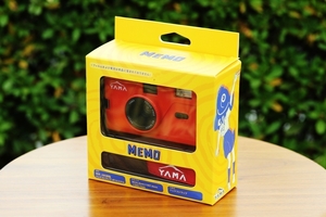 新品 YAMA MEMO M20 コンパクトフィルムカメラ ヤマ メモ トマトレッド