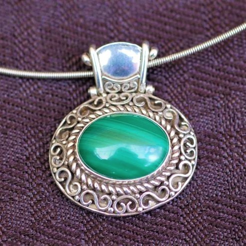M424*ANTIQUE 1930s MALACHITE PENDANT NECKLACE *DESIGNER JEWELRY*HANDMADE*SILVER*STERLING ACCESSORY 925, necklace, pendant, Colored Stones, others