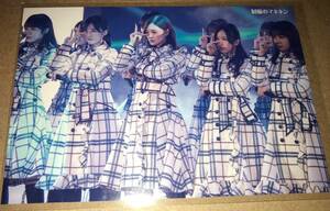 乃木坂46 ポストカード Blu-ray 「Mai Shiraishi Graduation Concert」 封入特典 3 制服のマネキン 白石麻衣