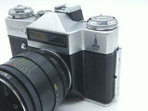 ほぼ新品の 一眼レフ ゼニット Olympic Zenit-E Helios-44-2 BIOTAR #1904B