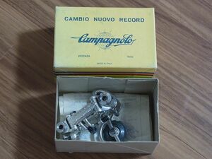 【送料込】Campagnolo NUOVO RECORD リアディレイラー PAT.81 未使用品 プーリー割れ 即決 カンパニョーロ ヌーボ レコード 変速機