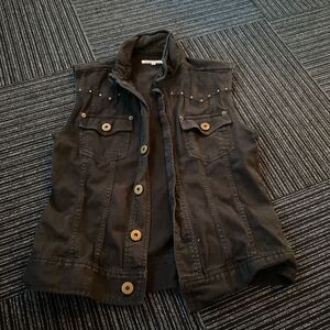 ★セマンティックデザイン ノースリーブのクールなデニムベスト