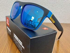 新品未使用♪kdeam最新偏光レンズサングラス ブルーミラーレンズ 即購入可