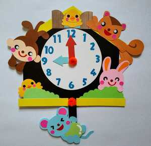 Art hand Auction ★Notice clock with yellow roof★ Kindergarten, nursery school, facility, wall, decoration, childcare, wall, June, educational, time anniversary, clock, spring, new semester, new school year, new semester preparation, hand craft, handicraft, paper craft, others