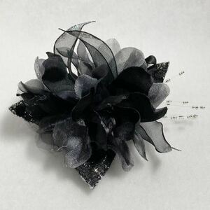  corsage 14T0505 black lame * beads attaching 