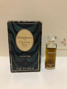 Christian Dior クリスチャンディオール DIOR ESSENCE ディオレッセンス PARFUM パルファム レア香水 7.5ml