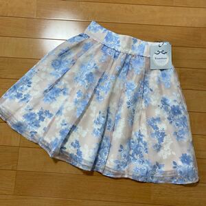 【新品未使用】リランドチュール　花柄スカート