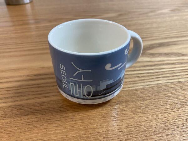 【値下げしました!】スターバックス マグカップ ソウル限定版