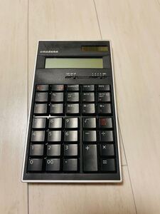 アマダナ 計算機 故障品。