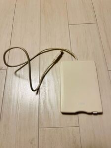 フロッピーディスクドライブ。USB。ロジスティック。