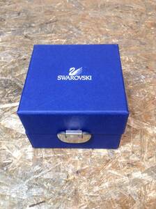 w210304-009B Swarovski 空箱 1つ 四角 用途不明 ブルー スワロフスキー クリスタル 