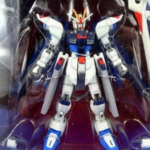 フリーダムガンダム★FREEDOM GUNDAM★機動戦士ガンダムSEED★ZGNF-X10A★ガンダム★フィギュア★２００６年製★バンダイ★新品★送料無料