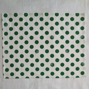ハンドメイド 王冠柄ランチマット