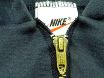 【y4508】送料270円～◆90'sNIKEナイキTARONジップアップパーカー〈3T〉◆usaビンテージレトロお祝い子供ヴィンテージ_画像3