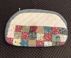  hand made patchwork quilt lovely Mini pouch 