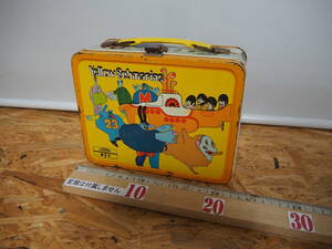 レトロ品　THERMOS BEATLES YELLOW SUBMARINE 缶ケース ビートルズ 1968 KING FEATURES SYNDICATE SUBAFILMS LTD Lunchbox ランチボックス