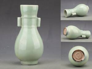 中国古玩 唐物 明代 龍泉窯 天竜寺青磁 管双耳 花瓶 時代物 極上品