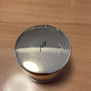 ピエヌ アイシャドウ スパークリングアイズ