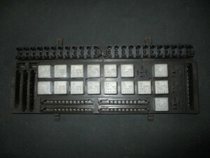 ■フェラーリ テスタロッサ ヒューズボックス 中古 129108 部品取りあり ヒューズボード Ferrari testarossa control unit Fuse box ■