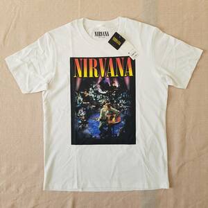 魅惑のバンドT特集! 新品『GU(ジーユー) × NIRVANA(ニルヴァーナ)』グラフィックTシャツ(半袖) ホワイト サイズM／カートコバーン ロックT