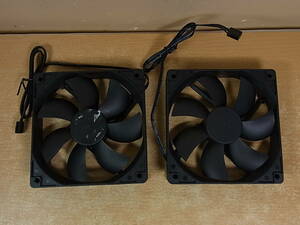 *H/397*SILVER STONE*PC case fan 2 piece set *12V 0.45A*ZT12025L12S/ pattern number unknown * operation unknown * Junk 